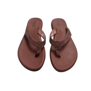 Flojo's Woman's 9 Brown Memory Foam Comfort Flip Flop Beach Slip-on Sandals